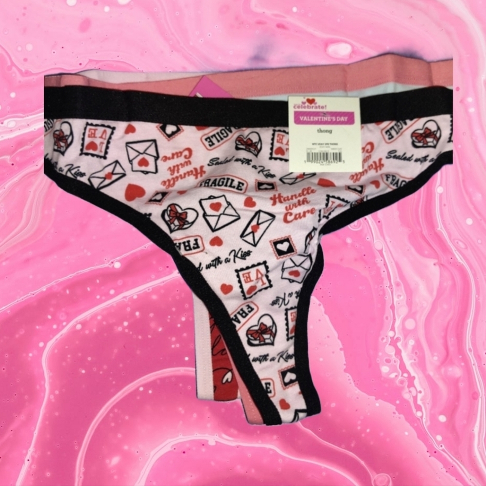NWT Valentine's Day Women's Size XL Printed Thong Panties